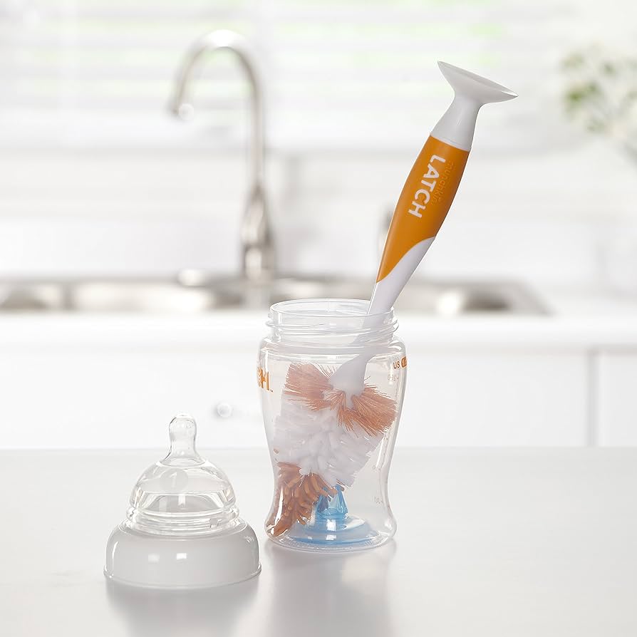 Munchkin Deluxe Bottle & Valve Brush