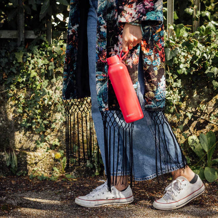 Quokka Thermal SS Bottle Solid With Strap Cherry Red 630 Ml