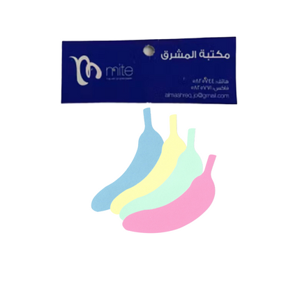 بطاقة تعليمية صغيرة بألوان الباستيل على شكل موزة